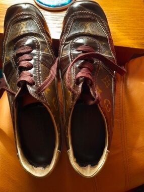 Men's Brown Designer-Style Lace-Up Sneakers.8.5